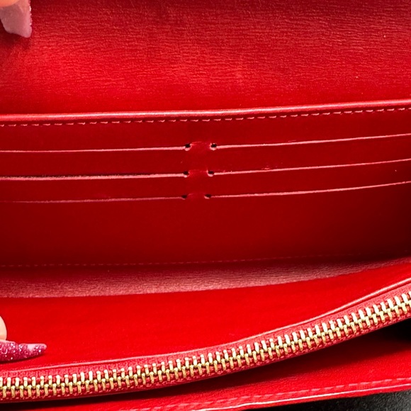 🚫SOLD🚫❤️Authenticated Louis Vuitton Vernis Porte Feuille Sarah Long Wallet ❤️ - Picture 5 of 16